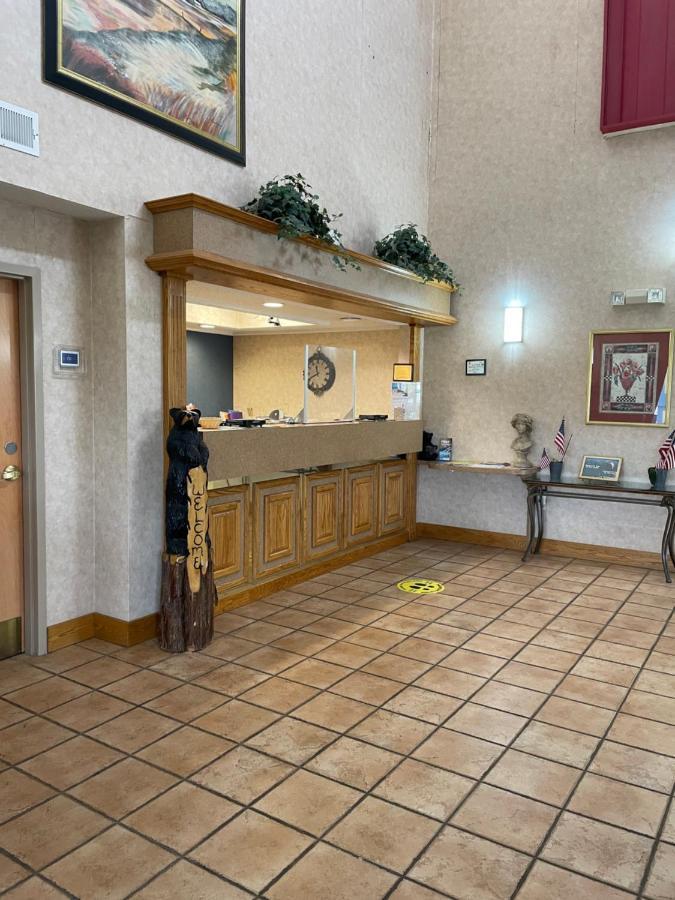 Econo Lodge Newport Exterior foto